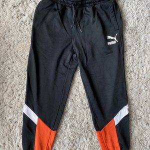 MENS PUMA TRACK PANTS!